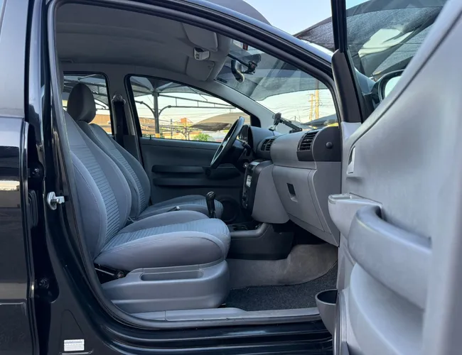 Imagem 14 – Spacefox 2009 1.6 Mi Sportline 8V Flex 4P Manual