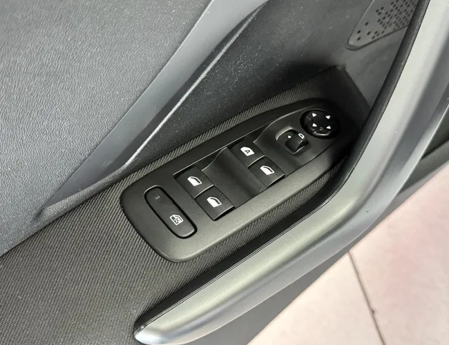 Imagem 11 – 208 2014 1.6 Griffe 16V Flex 4P Automático