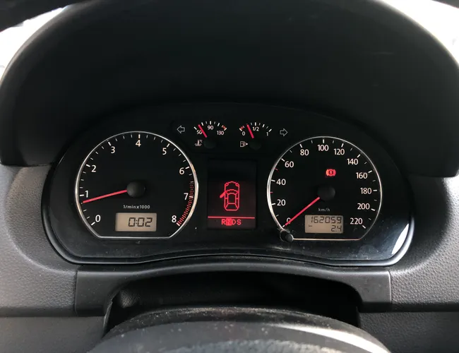 Imagem 13 – Polo Sedan 2013 1.6 Mi 8V Flex 4P Automatizado