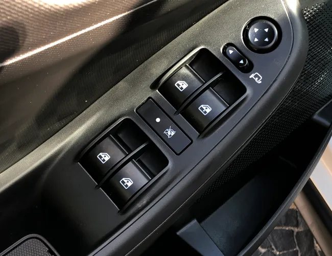 Imagem 9 – Pulse 2026 1.0 Turbo 200 Hybrid Audace Cvt