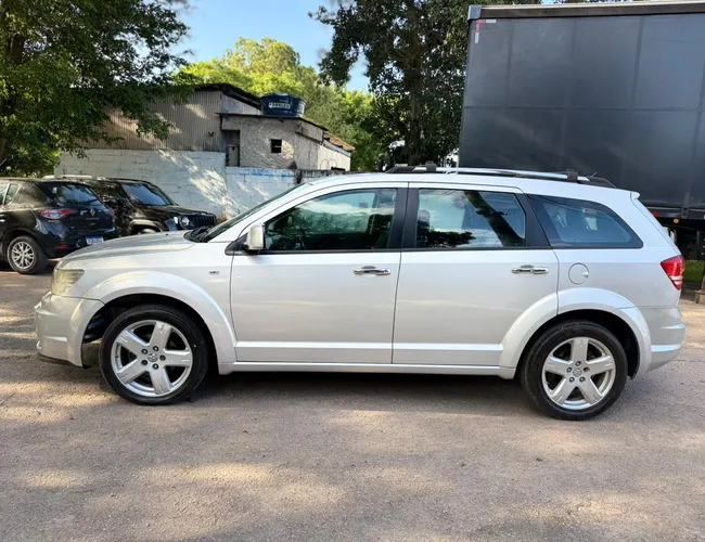 Imagem 11 – Journey 2010 2.7 Rt V6 24V Gasolina 4P Automatico