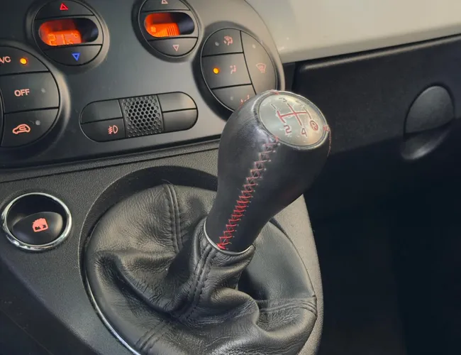 Imagem 13 – 500 2015 1.4 Abarth 16V Turbo Gasolina 2P Manual