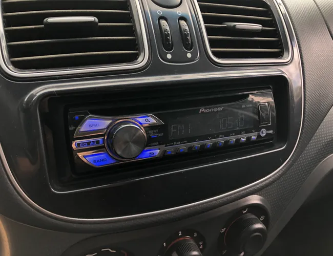 Imagem 11 – Grand Siena 2013 1.4 Mpi Attractive 8V Flex 4P Manual