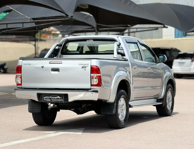 Imagem 5 – Hilux 2015 2.7 Srv 4X2 Cd 16V Flex 4P Automático
