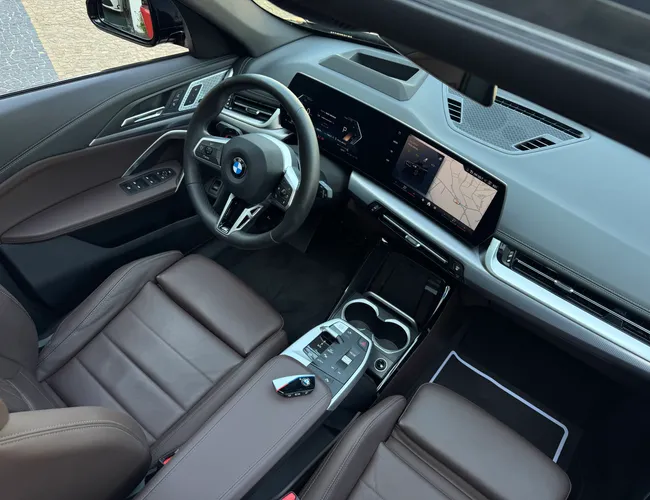 Imagem 6 – X1 2025 2.0 16V Turbo Gasolina Sdrive20i M Sport Steptronic