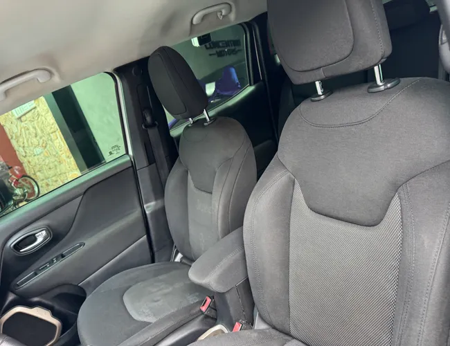 Imagem 6 – Renegade 2017 1.8 16V Flex Sport 4P Manual