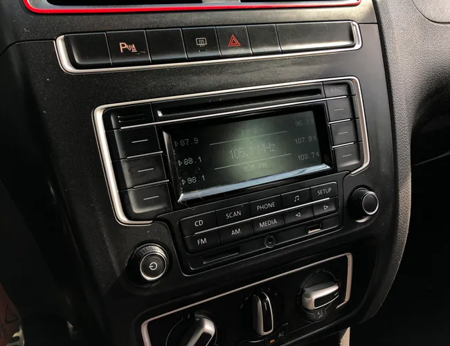 Imagem 14 – Fox 2016 1.6 Mi Rock In Rio 8V Flex 4P Manual