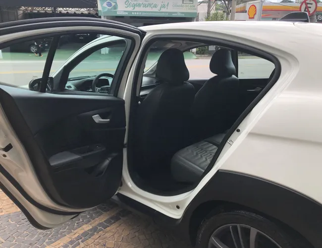 Imagem 10 – Fastback 2024 1.0 Turbo 200 Flex Cvt
