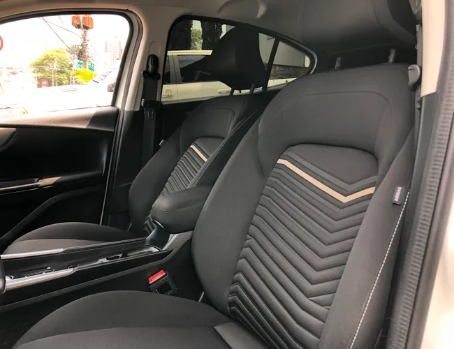 Imagem 7 – Fastback 2024 1.0 Turbo 200 Flex Cvt