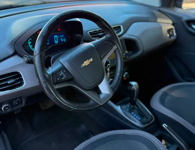 Imagem 10 – Prisma 2014 1.4 Mpfi Ltz 8V Flex 4P Automático
