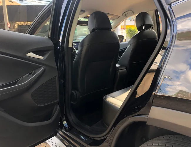 Imagem 12 – Tracker 2024 1.0 Turbo Flex Midnight Automático