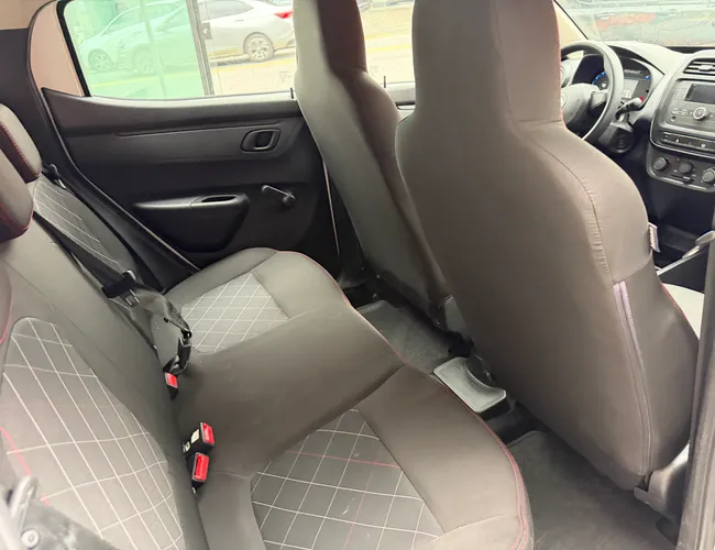 Imagem 13 – Kwid 2023 1.0 12V Sce Flex Zen Manual