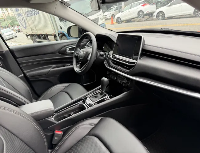 Imagem 17 – Compass 2025 1.3 T270 Turbo Flex Sport At6