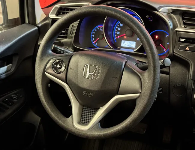 Imagem 5 – Fit 2018 1.5 Lx 16V Flex 4P Automático