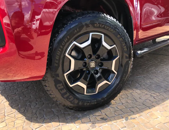 Imagem 5 – Titano 2025 2.2 Turbo Diesel Volcano 4X4 At6