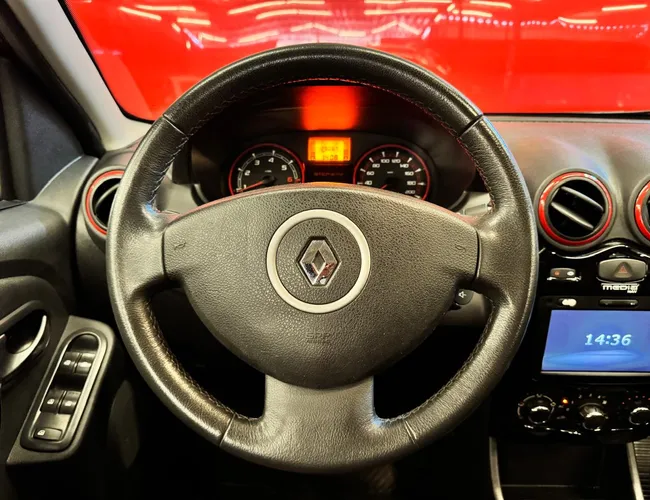 Imagem 5 – Sandero 2014 1.6 STEPWAY 8V FLEX 4P MANUAL