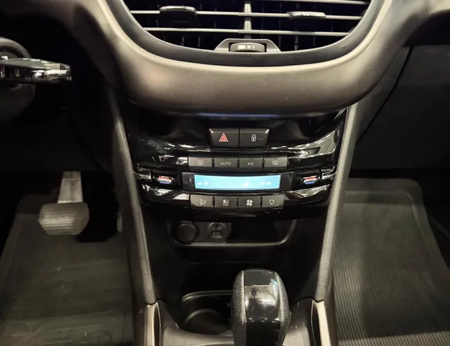 Imagem 9 – 2008 2017 1.6 16V Flex Griffe 4P Automático