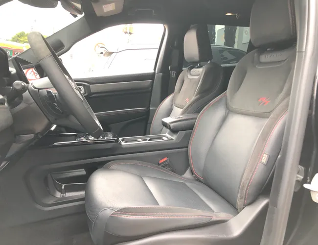 Imagem 7 – Rampage 2024 2.0 Hurricane 4 Turbo Gasolina R/T 4X4 Automático