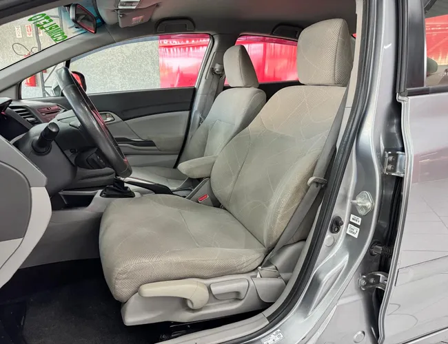 Imagem 9 – Civic 2014 1.8 Lxs 16V Flex 4P Manual