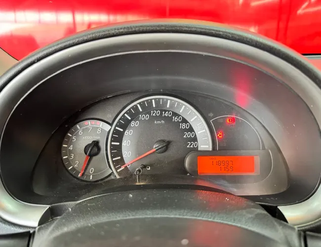 Imagem 7 – March 2014 1.6 Sv 16V Flex 4P Manual
