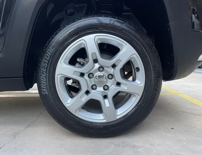 Imagem 9 – Renegade 2023 1.3 T270 Turbo Flex Sport At6