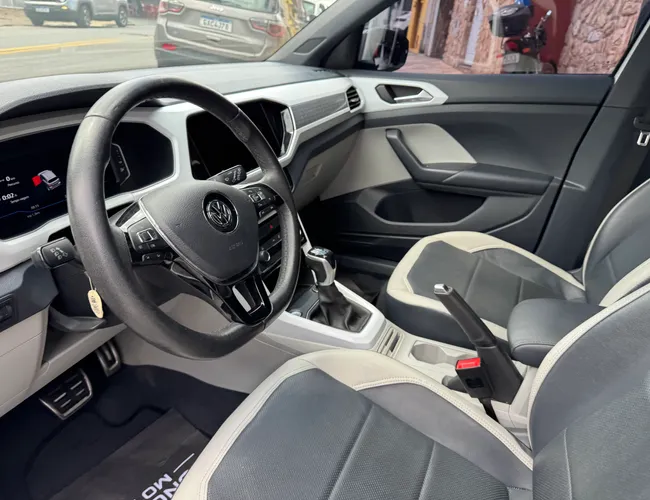 Imagem 16 – T-Cross 2021 1.4 250 Tsi Total Flex Highline Automático