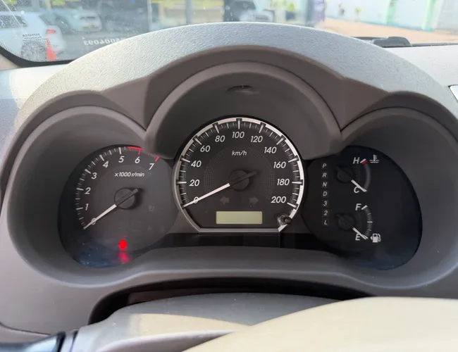 Imagem 7 – Hilux Sw4 2013 2.7 Sr 4X2 16V Flex 4P Automático