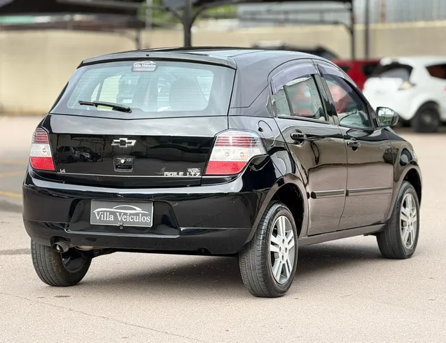 Imagem 5 – Agile 2013 1.4 Mpfi Ltz 8V Flex 4P Manual