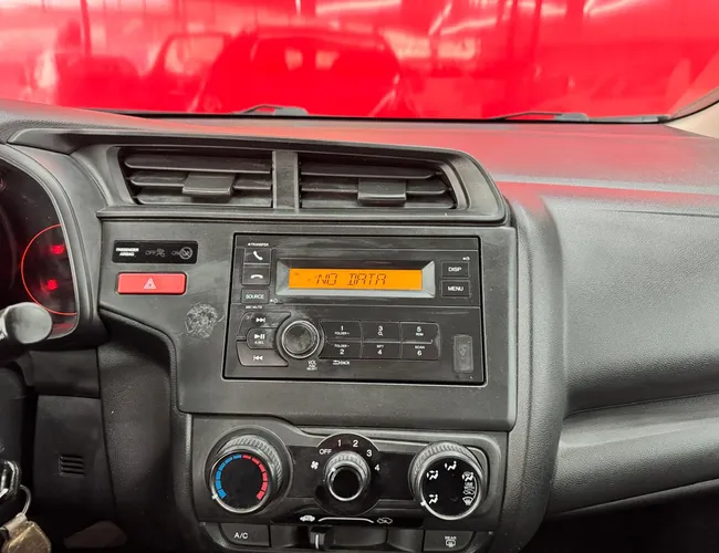 Imagem 7 – Fit 2015 1.5 Lx 16V Flex 4P Automático