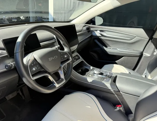 Imagem 9 – King 2026 1.5 Dm-I Phev Gs Automático