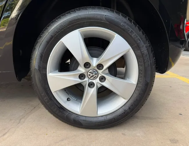 Imagem 9 – Fox 2016 1.6 Mi Rock In Rio 8V Flex 4P Manual