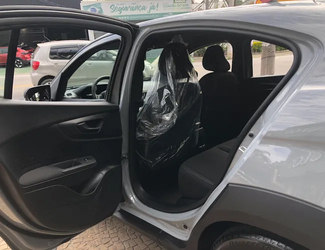 Imagem 10 – Fastback 2026 1.0 Turbo 200 Flex Cvt