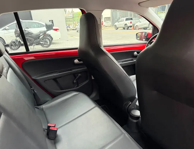 Imagem 15 – Up 2017 1.0 Tsi High Up 12V Flex 4P Manual