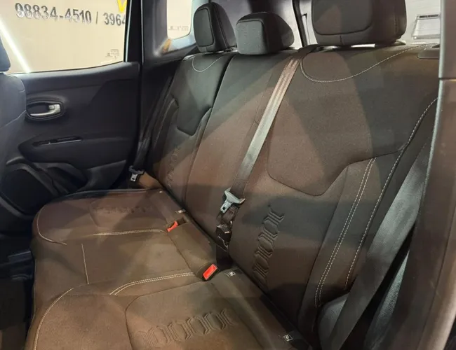 Imagem 13 – Renegade 2023 1.3 T270 Turbo Flex Sport At6