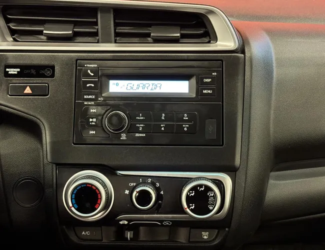 Imagem 10 – Fit 2018 1.5 Lx 16V Flex 4P Automático