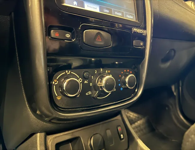 Imagem 7 – Duster 2014 2.0 Dynamique 4X2 16V Flex 4P Manual