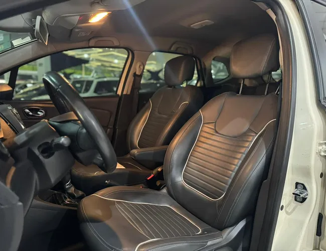 Imagem 8 – Captur 2017 2.0 16V Hi-Flex Intense Automático