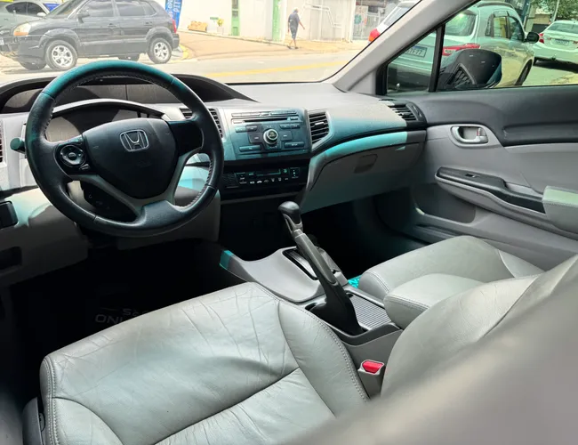 Imagem exterior do veículo Civic 2015 1.8 Lxs 16V Flex 4P Automático