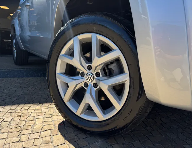 Imagem 5 – Amarok 2020 3.0 V6 Tdi Diesel Highline Cd 4Motion Automático