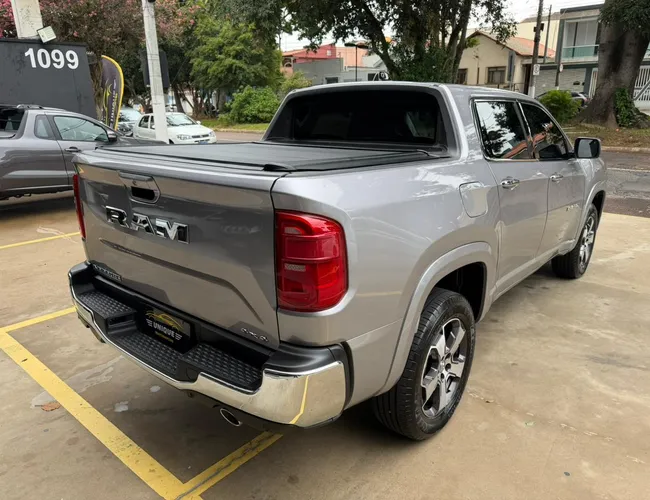 Imagem 6 – Rampage 2024 2.0 Hurricane 4 Turbo Gasolina Laramie 4X4 Automático