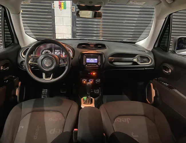 Imagem 7 – Renegade 2016 1.8 16V Flex Sport 4P Automático