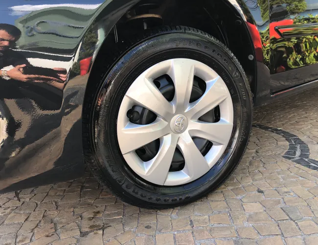 Imagem 5 – Etios 2016 1.5 Xs Sedan 16V Flex 4P Manual