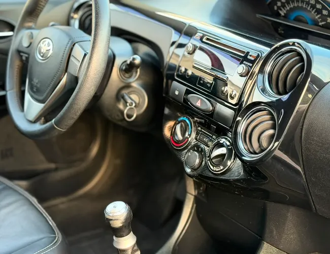 Imagem 18 – Etios Cross 2015 1.5 16V Flex 4P Manual