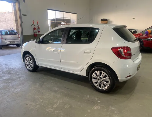 Imagem 6 – Sandero 2016 1.0 AUTHENTIQUE 16V FLEX 4P MANUAL