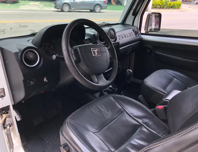 Imagem 6 – T4 2012 3.0 Teto Rígido 16V Turbo Eletronic Diesel 2P Manual