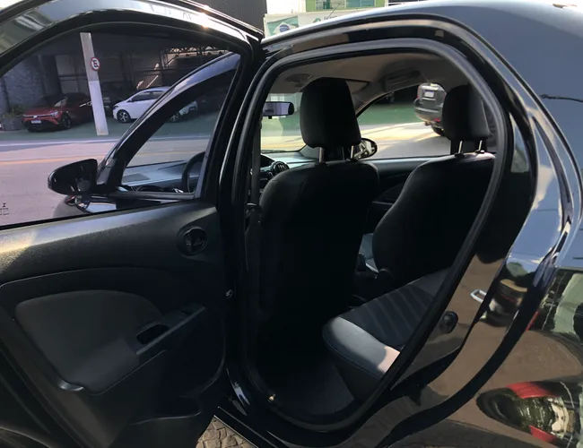 Imagem 10 – Etios 2016 1.5 Xs Sedan 16V Flex 4P Manual