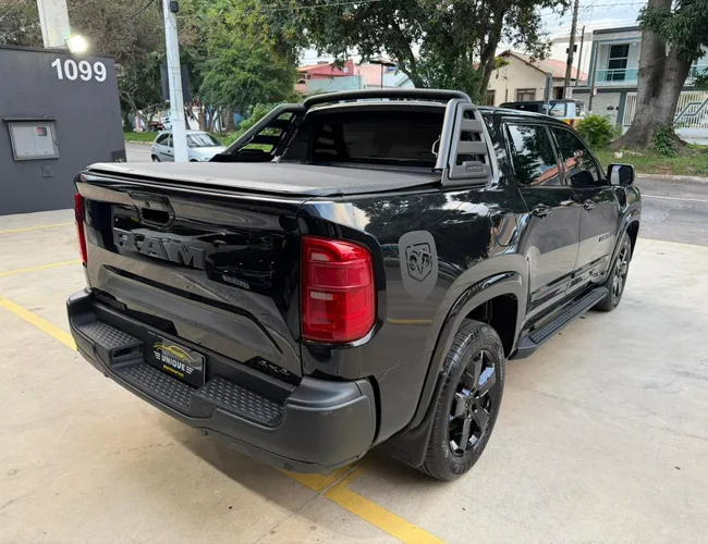 Imagem 6 – Rampage 2025 2.2 Turbo Diesel Laramie 4X4 Automático