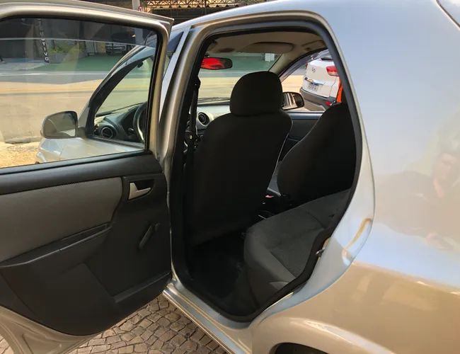 Imagem 10 – Celta 2013 1.0 Mpfi Lt 8V Flex 4P Manual