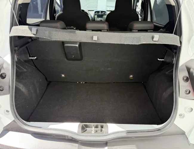 Imagem 7 – Kwid 2023 1.0 12V Sce Flex Zen Manual