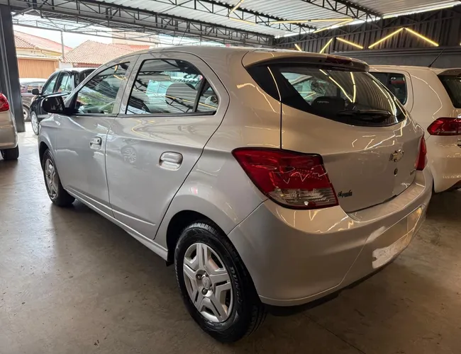 Imagem 10 – Onix 2013 1.0 Mpfi Lt 8V Flex 4P Manual